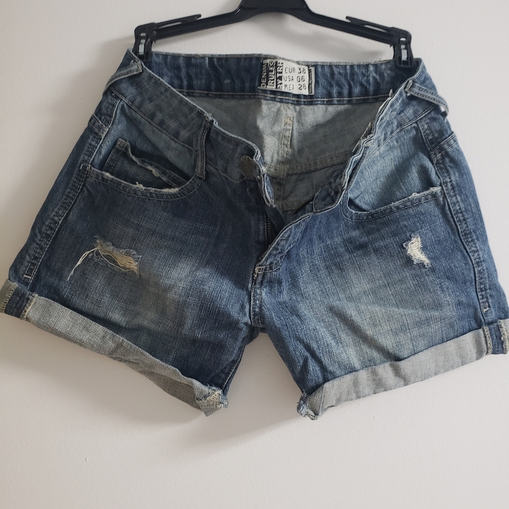 Zara Jean Shorts (size 38)